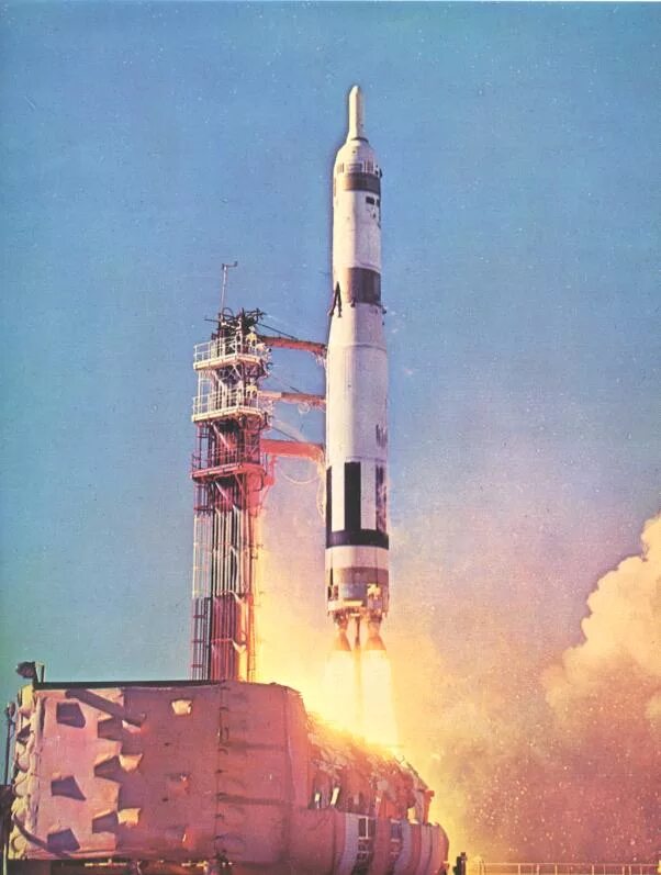 Меркурий-редстоун-3. Ракеты поларис сша. Первая межконтинентальная баллистическая ракета (1957). Мбр sm-65 atlas. Первая американская ракета.