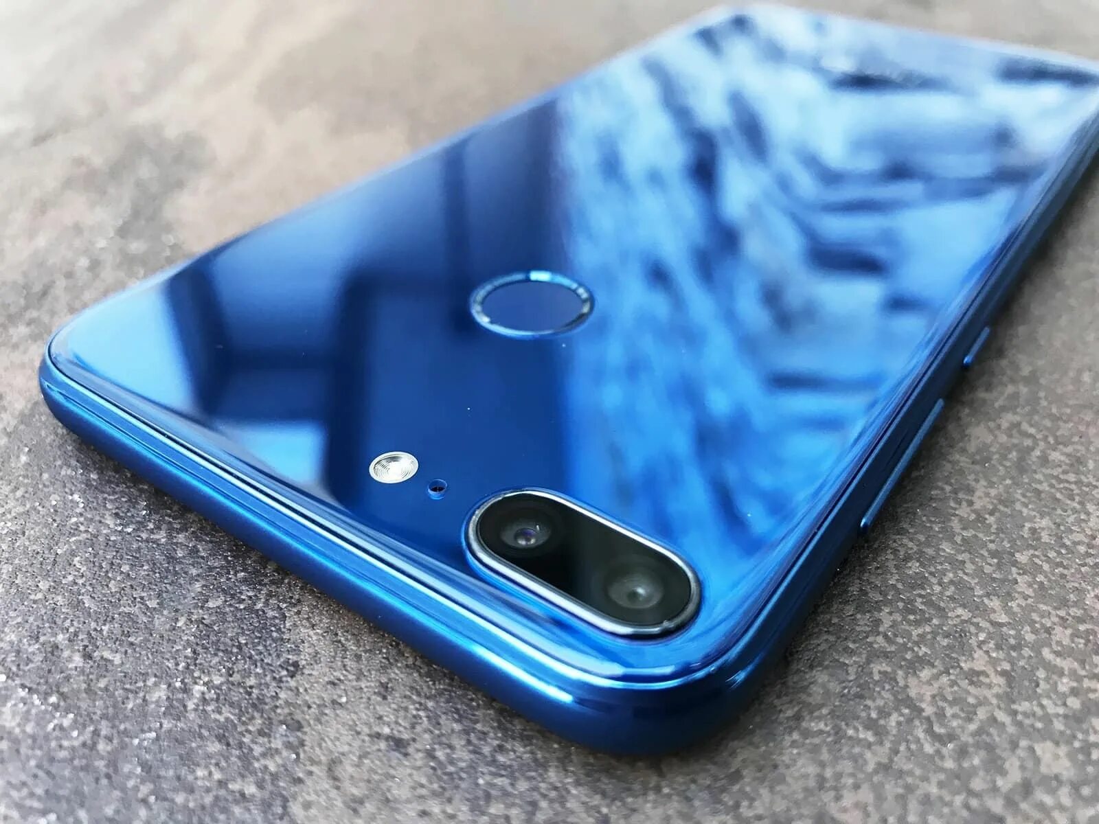 Honor 9 10. Huawei Honor 9 Lite. Honor 9 Lite 32gb. Хонор 9 Лайт синий. Хонор Лайт 9 Лайт.