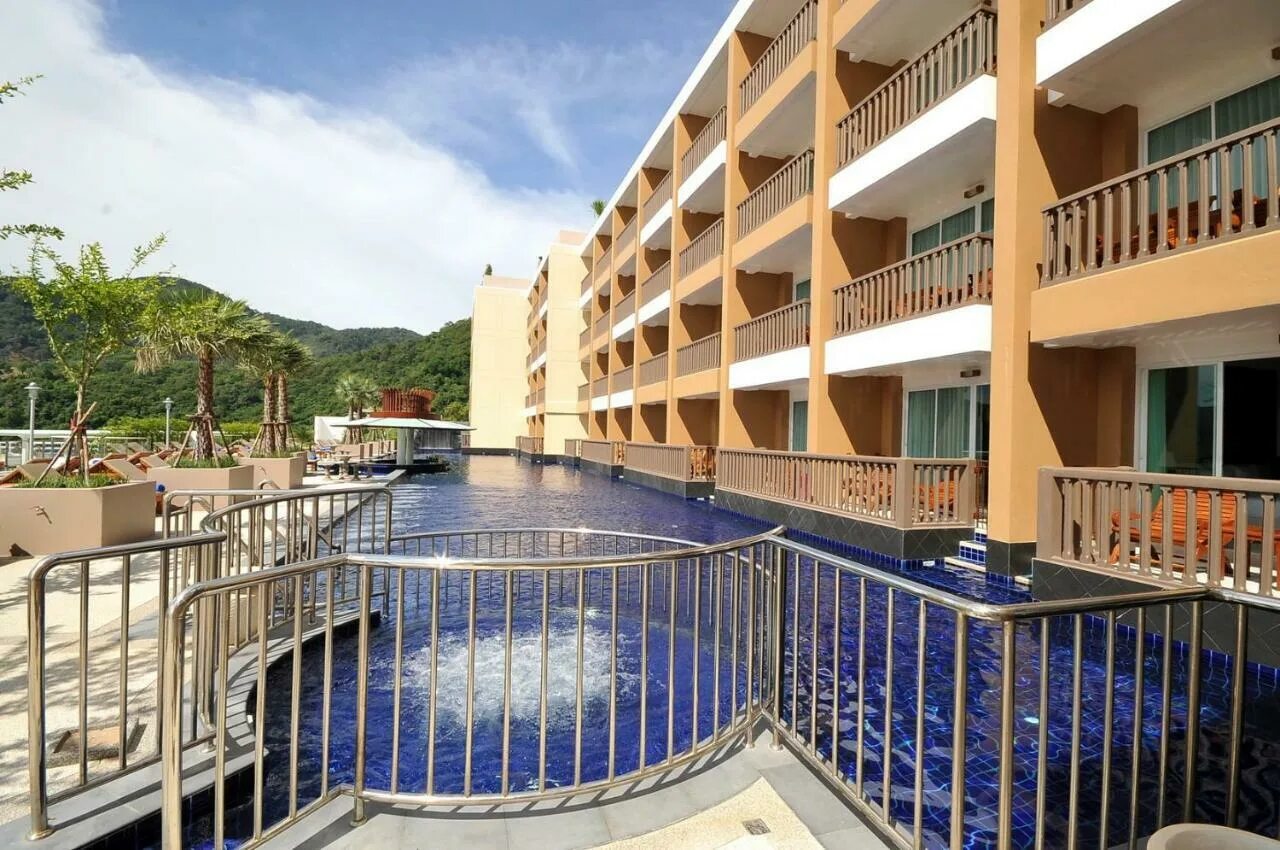Karon view resort 3 пхукет карон. Отель princess seaview resort &amp; spa. таиланд,пляж карон,princess seaview resort. princess seaview resort &amp; spa 4* таиланд. princess seaview resort &amp; spa фото.