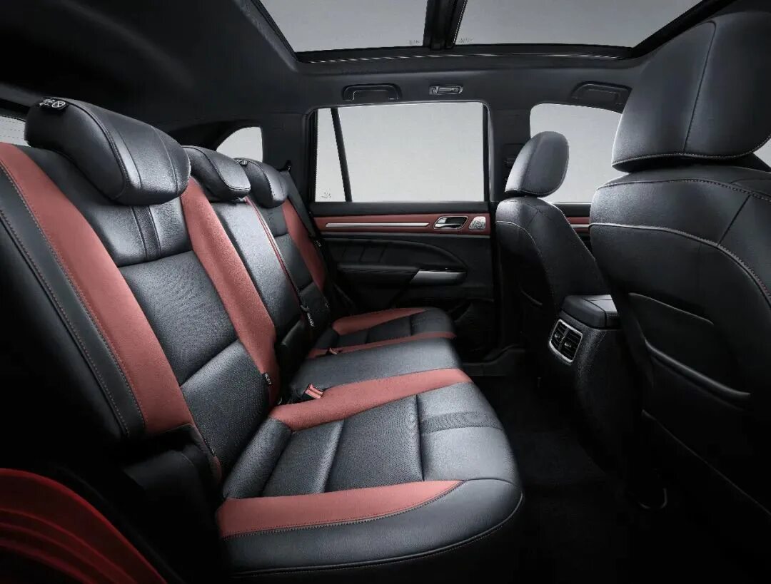 Немнож фото салона в нАчи) - Audi SQ8, 4 л, 2020 года просто так DRIVE2
