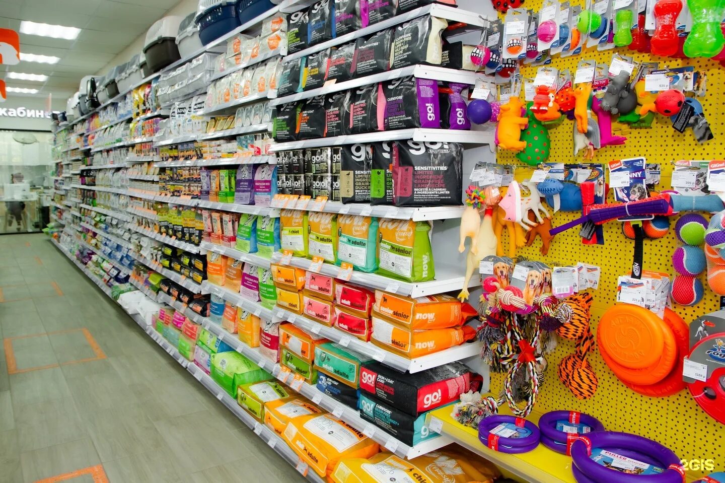зоомагазин спб. магазины для животных в санкт петербурге. зоомагазин на юноне. зоомагазин с животными спб. зоотпторг балтийского вокзала магазин для животных спб.