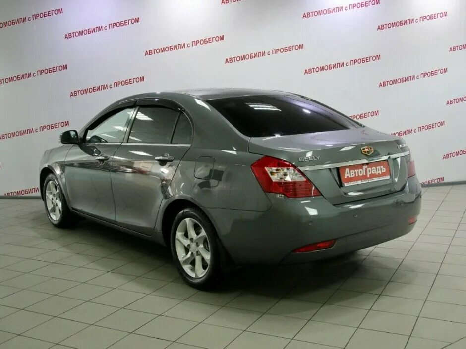 Купить джили в наличии. Geely Emgrand ec7 30 регион. Geely Emgrand ec7 1.5 производитель Страна. Джили Эмгранд серый. Джили Эмгранд белое золото.