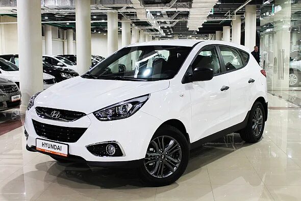 Хёндай ай Икс 35 2015. Хендай ай Икс 35 белый. Hyundai ix35 2015 Люкс. Хендай ай Икс 35 белый 2015.