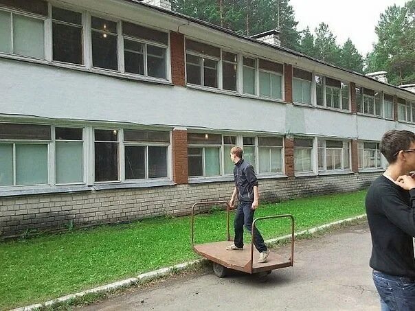 Бо исетские зори. Исетские зори каменск-уральский. лагерь исетские зори. лагерь в каменске уральском исетские зори. пионерский лагерь исетские зори каменск уральский.