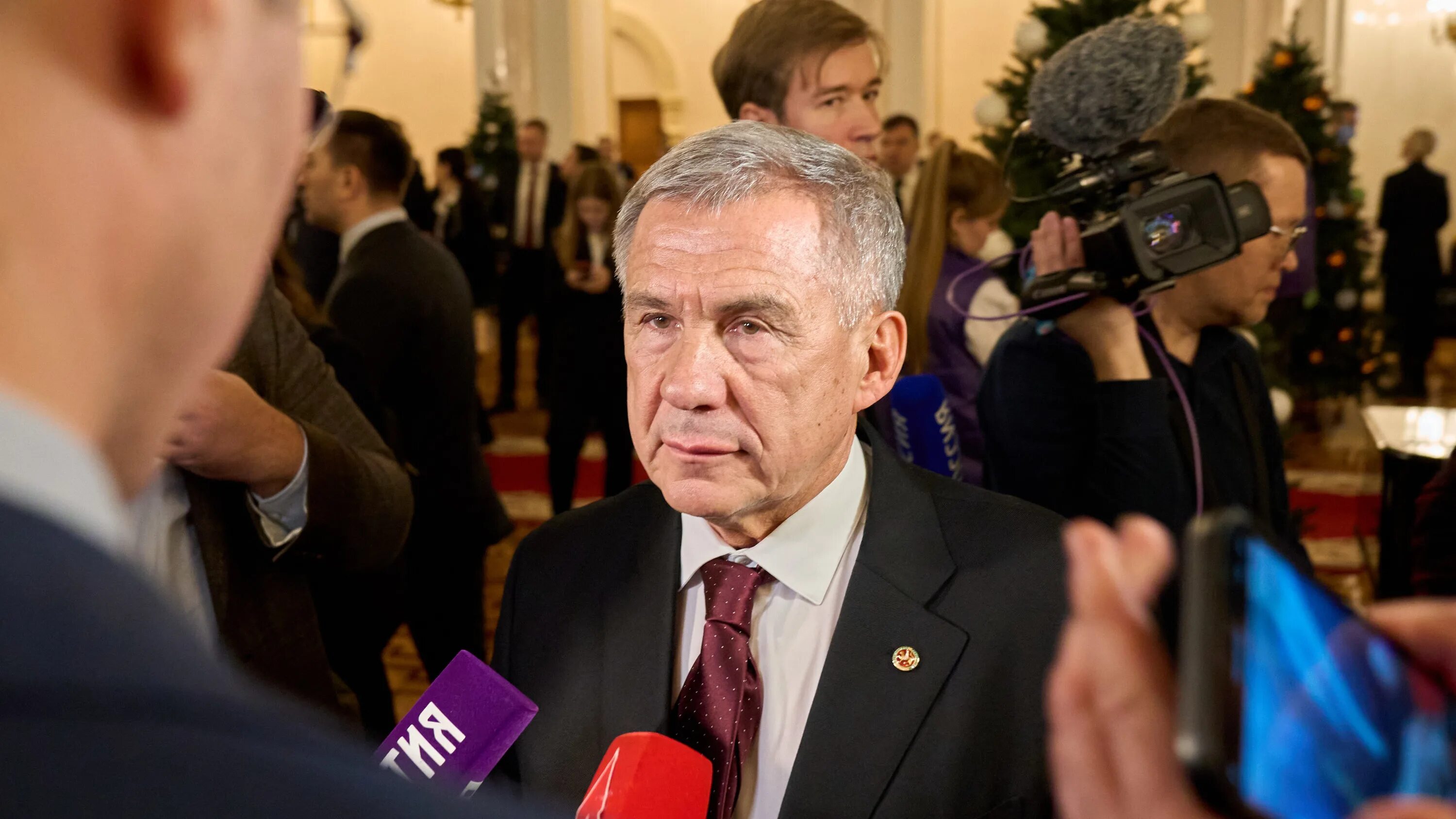 Минниханов глава республики. Минниханов. глава татарстана.