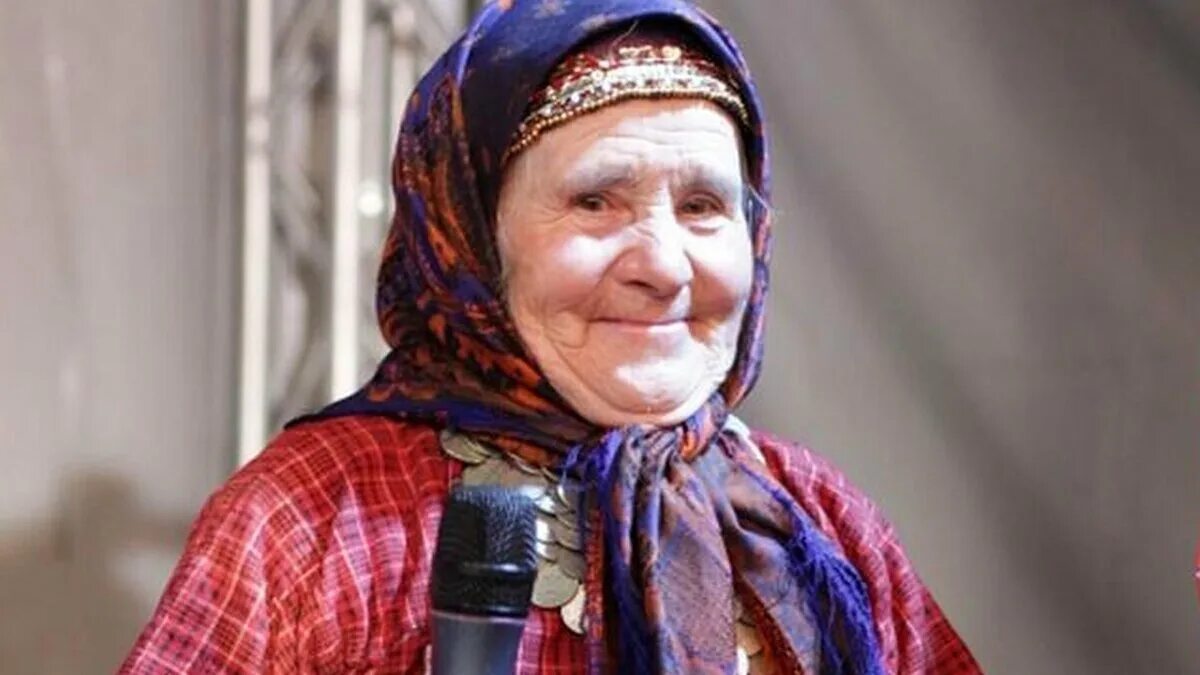 Бурановская бабушка. Удмурты бурановские бабушки. Бурановская бабушка. Ансамбль бурановские бабушки. Бурановские бабушки евровидение.