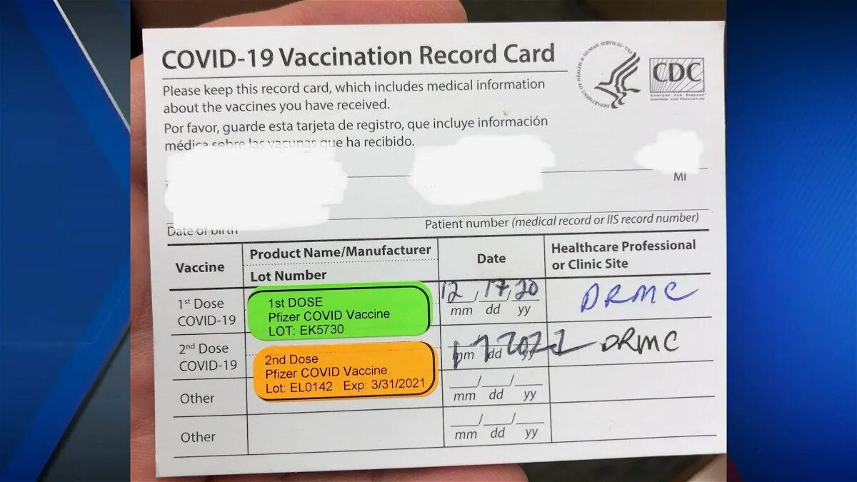 Регистр covid 19 вход. Vaccination Card. Сертификат Файзер о вакцинации карточка. Американский сертификат о вакцинации. Сертификат о вакцинации Pfizer.