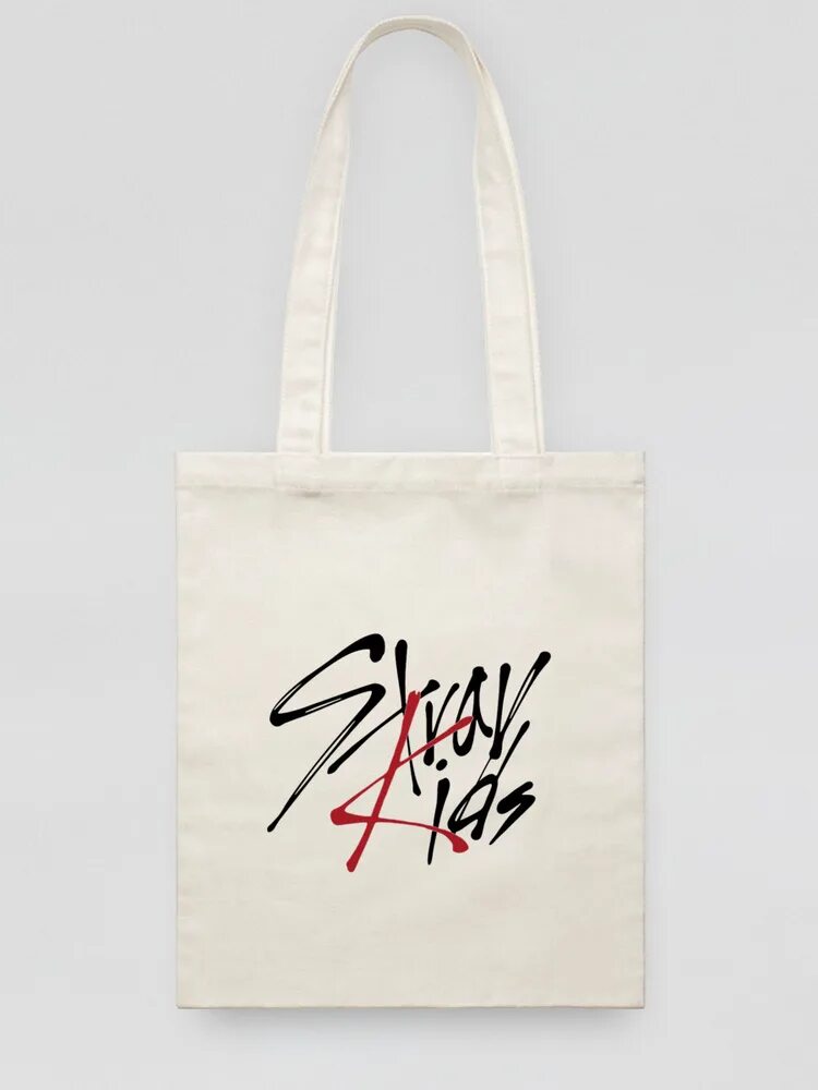 Шоппер stray kids wildberries. Stray kids вещи. Группа stray kids 2022. Стрейкиц одежда. Stray kids обложки альбомов.