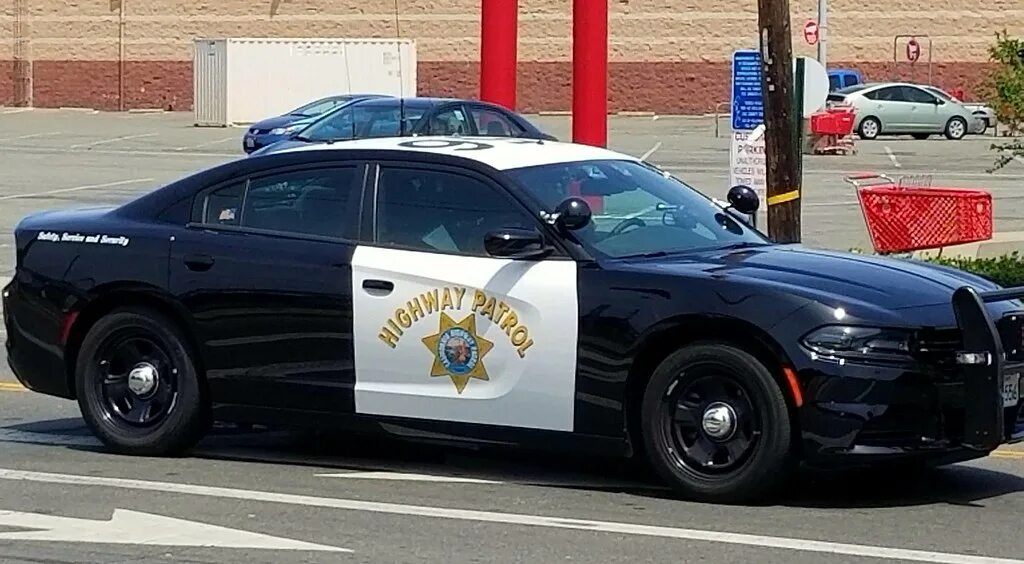 Dodge Charger Highway Patrol. Додж Чарджер Highway Patrol. California Highway Patrol Додж Чарджер. CHP dodge Charger.