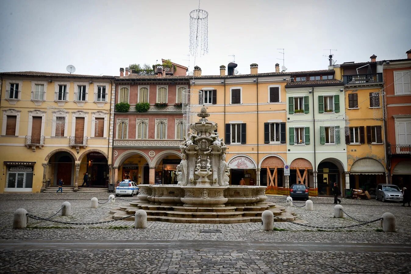 перуджа италия википедия. Central italy. город каприз италия. перуджа италия улицы. центральная италия фото.