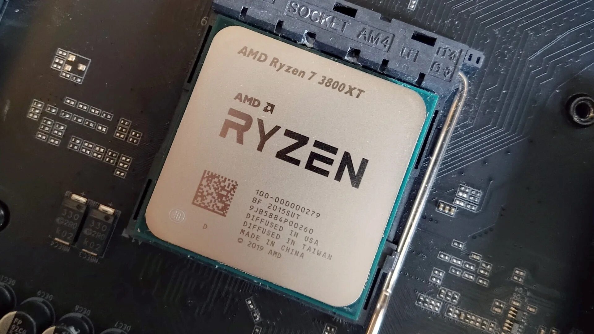 Память для ryzen 7. Ryzen 7 3800xt. AMD Ryzen 7 3800xt. Процессор AMD Ryzen 7. Процессор AMD Ryzen 7 Pro 3700.