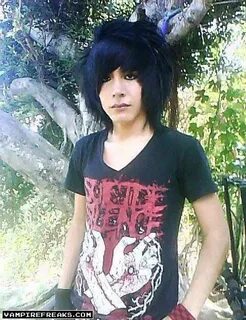 Emo boy ayesha