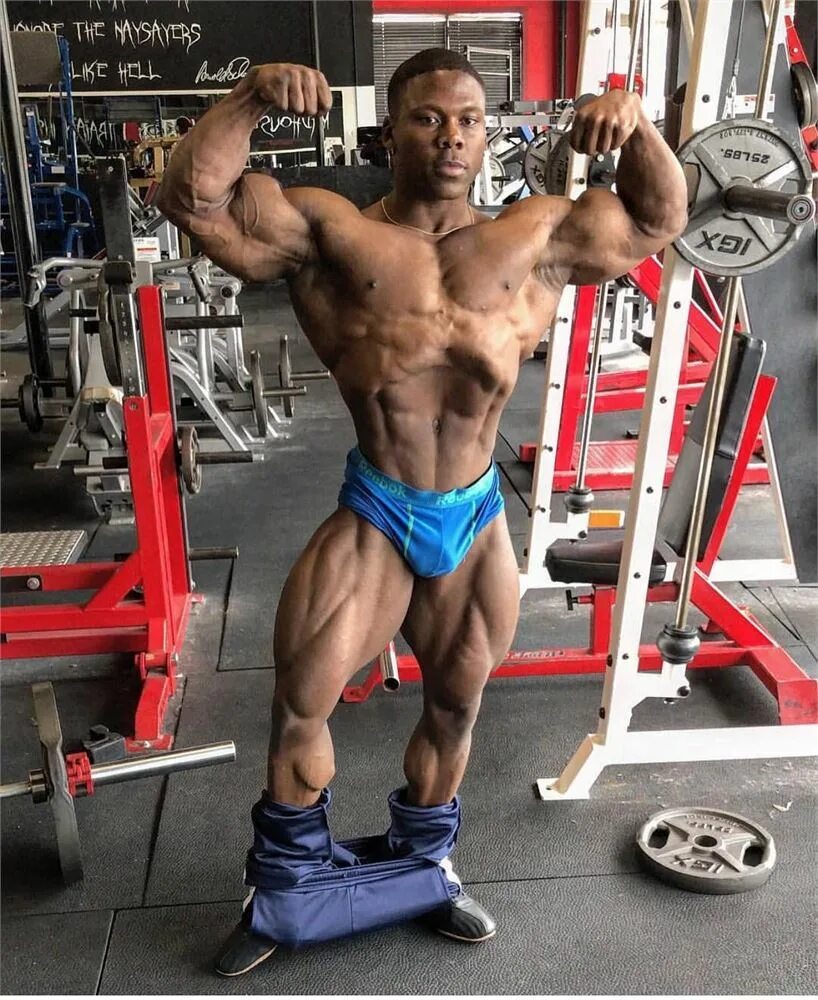 Нбс бодибилдинг классик физик. Современный бодибилдинг. Классик физики. Мистер олимпия 2022 менс физик. Chris bumstead олимпия.