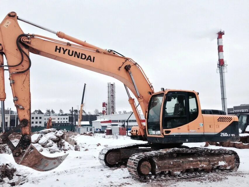 Hyundai r260. Гусеничный экскаватор Hyundai r260-9. Гусеничный экскаватор Hyundai r260lc-3 long reach. Hyundai 350 экскаватор. Аренда экскаватора ekspark