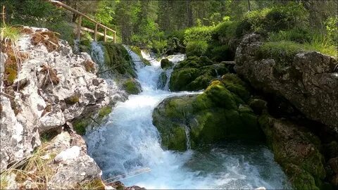 Шум водопада слушать
