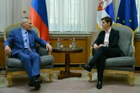 Дипломат сербии