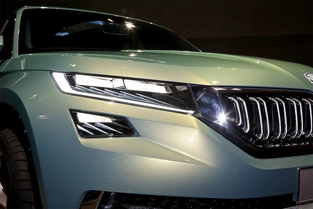 Кодиак лампы какие. Skoda kodiak матричные фары. skoda kodiak фары led. матричные светодиодные фары шкода кодиак. светодиодные фары skoda kodiaq fl.
