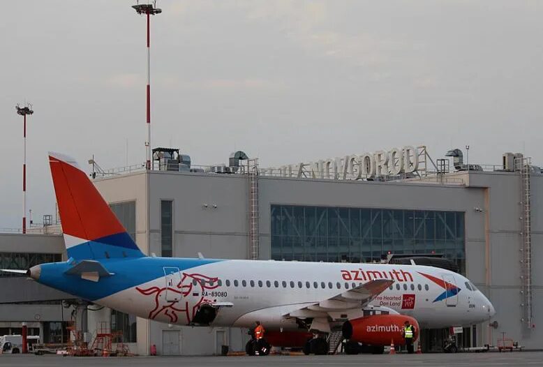 Воздушное судно. Боинг 737 московия. Авиакомпании летающие в нижний новгород. Авиакомпании летающие в нижний новгород. Нижний новгород казань самолет.