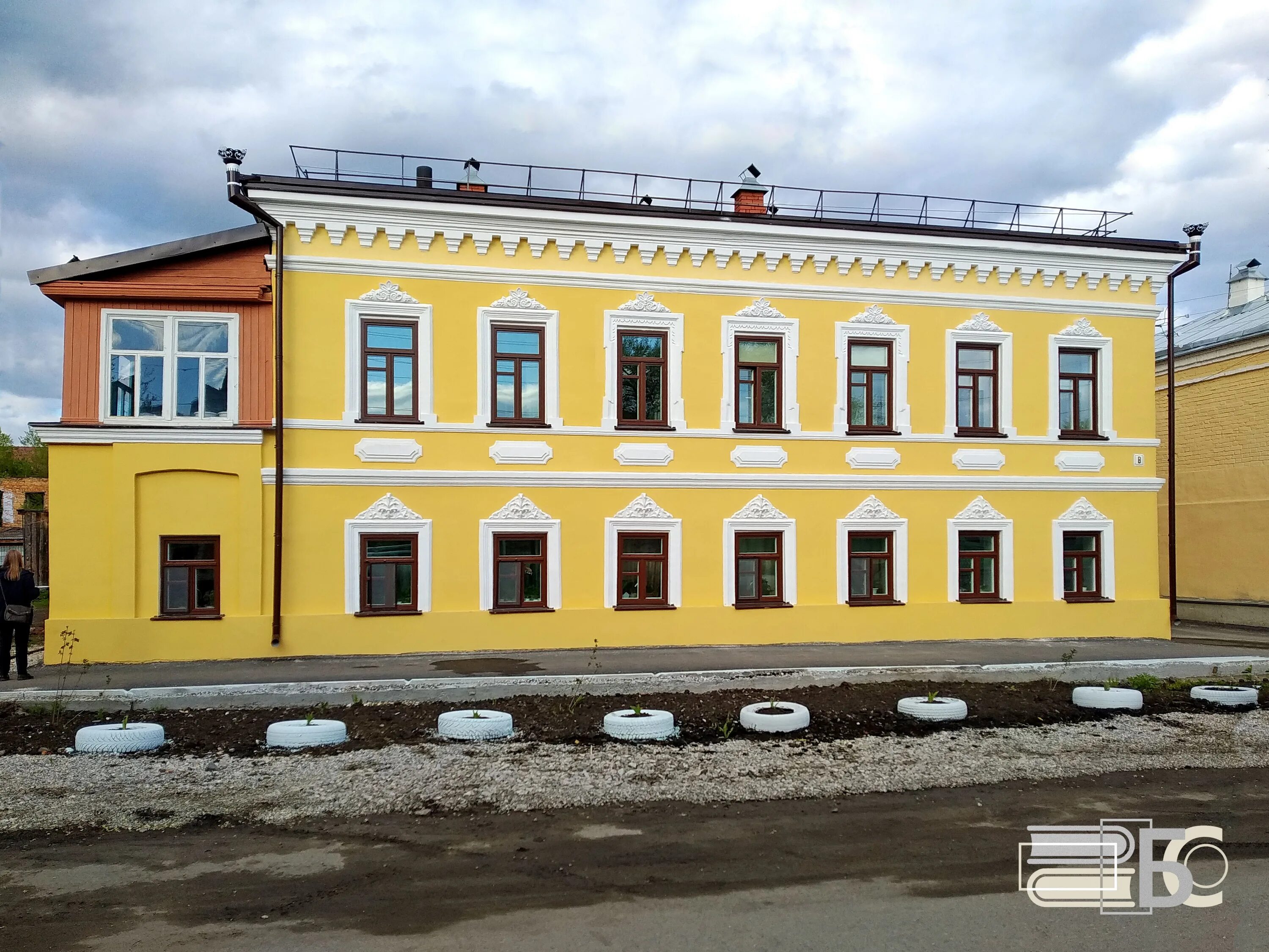 Дом ирбит. Дом купца колмакова ирбит. купца колмакова ирбит. володарского ирбит. дом колмакова ирбит.