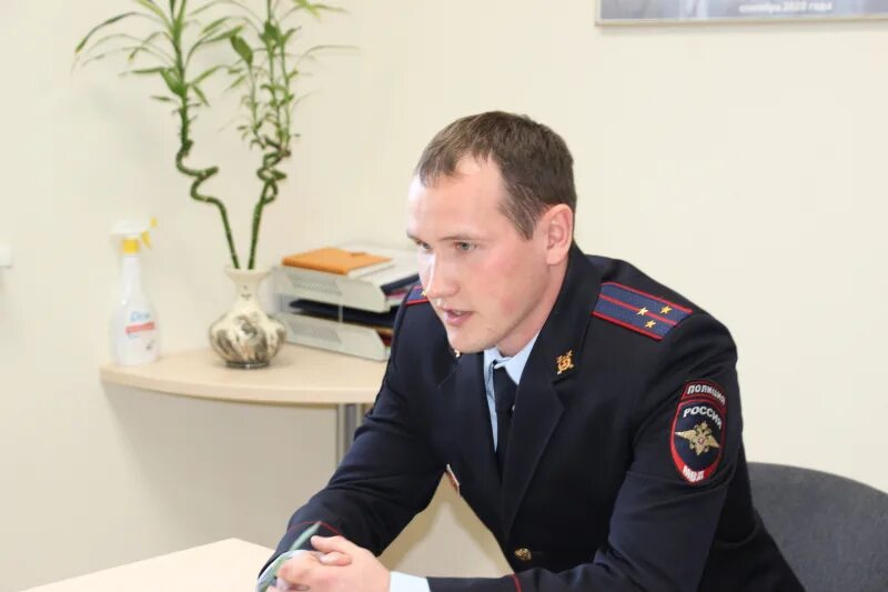 Центр по противодействию экстремизму санкт-петербург. Центр противодействия экстремизму. Совет круглого стола. Лекторий по экстремизму угнту. Начальник центра по противодействию экстремизму это.