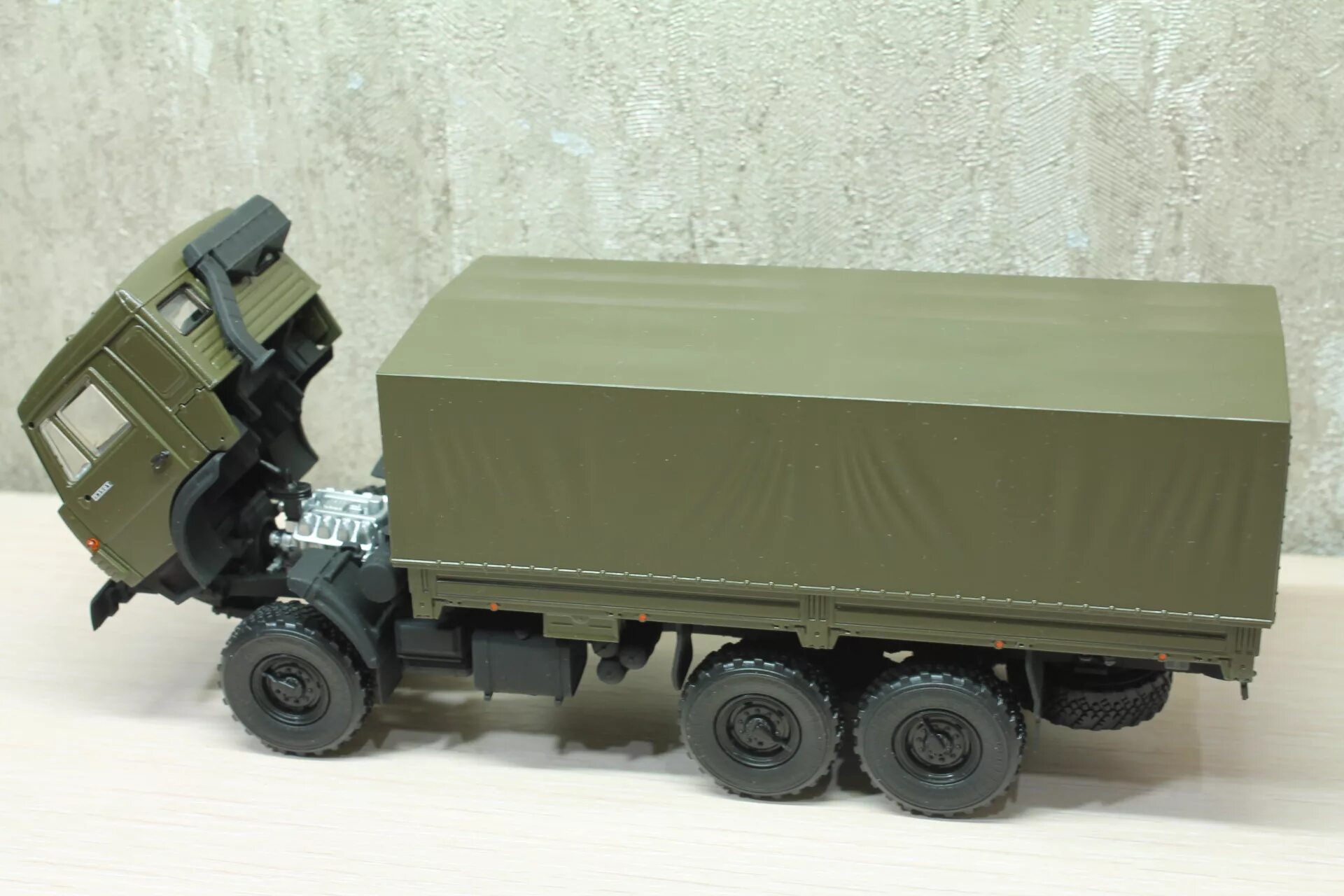 Авд модель камаз. Камаз 1/43 avd. камаз 53501 1 43. камаз 4310 avd. камаз 53501 авд.
