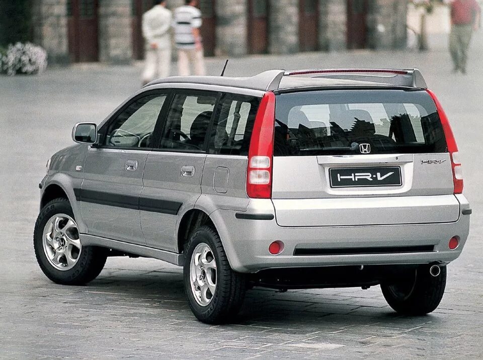 Hr v 2001 год. Honda HR-V 1998-2005. Honda HR-V 2001. Хонда HR V 2005. Honda HR-V 1995.