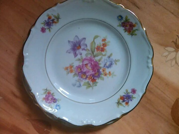 Польский сервиз wloclawek. Польский фарфор chodziez. Royal ivory kpm фарфор. Тарелки польские времен советов. Болеславская керамика.