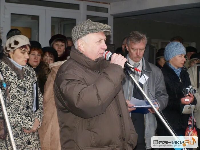 Работа вязники прямой работодатель. Спецстроймашина вязники. спецстроймашина сергиевы горки. спецстроймашина вязники сергиевы горки. освар вязники и.о. директора.