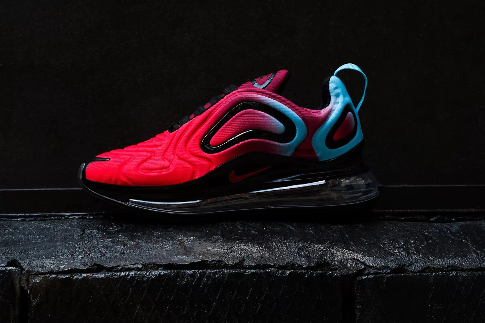 Nike Air Max 720 Red. Nike Air Max 720 Blue/Red. Nike Air Max 720 Black Red. Nike АИР Макс 720. Найк макс 720