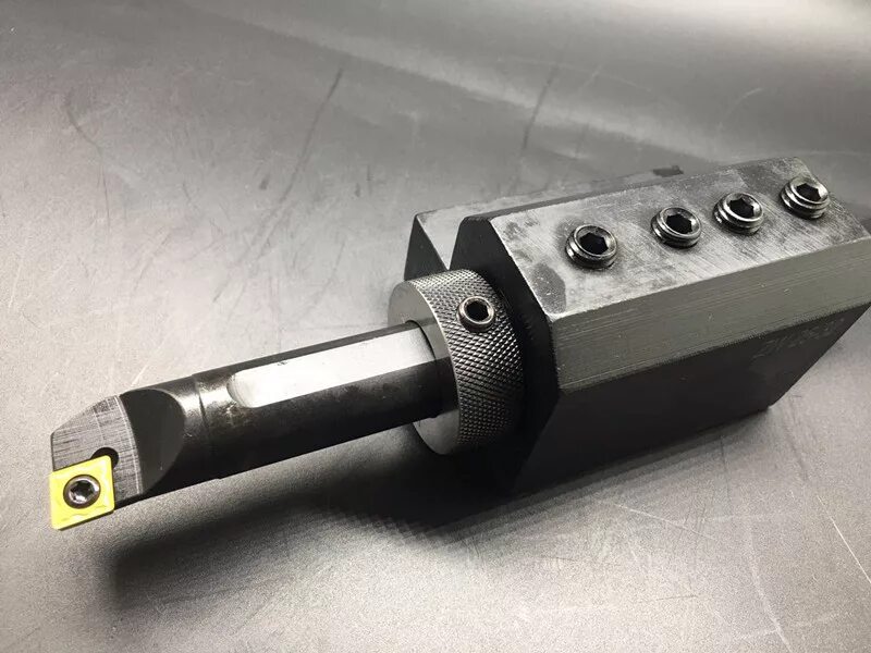 Державка s16q-sclcr09. 222. Резцедержатель 291. Оправка vdi30. Расточной резец с механическим креплением пластины ромбик 55 градусов.