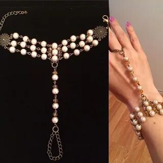 Украшения помогают