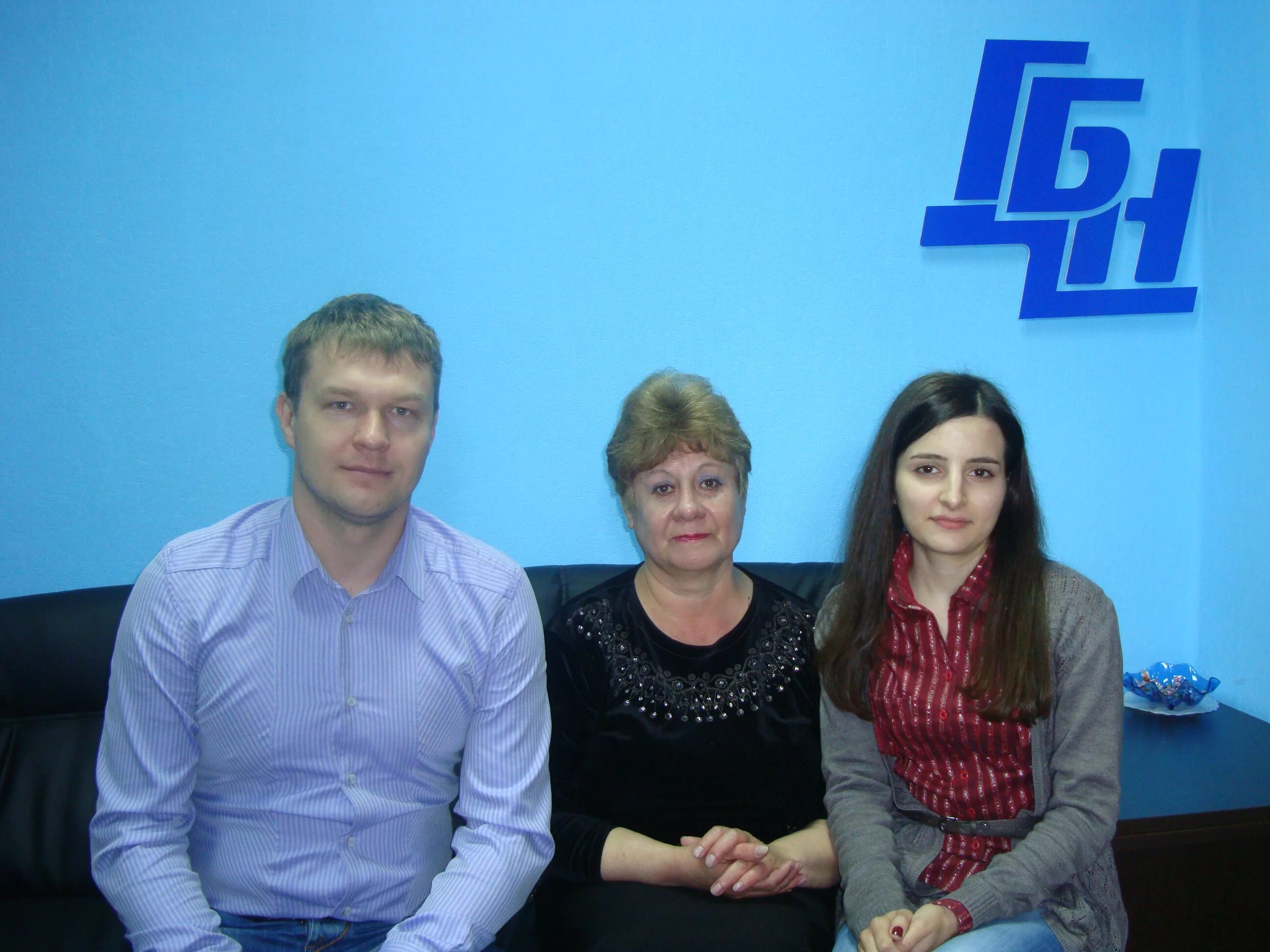 директор 36 школы осинники. компьютерная школа. электронная почта центр занятости города осинники. ночь искусств в доме культуры. дк дк октябрь город осинники.