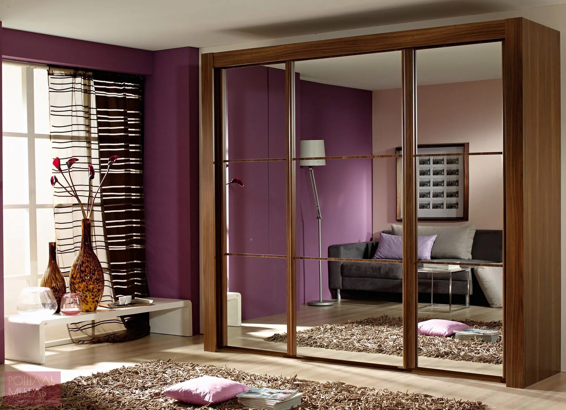 Шкаф купе в спальню на заказ. Шкаф-купе в спальню. Цвет мебели индиан эбони светлый. Модные шкафы купе. Встроенные шкафы в спальню.