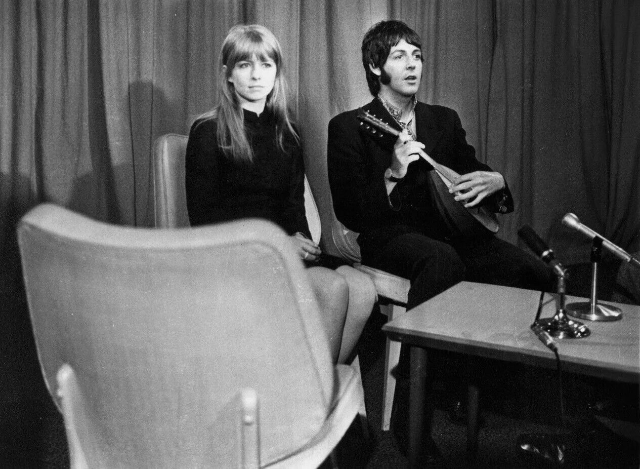 Jane back. Paul and Martha, London, 1968.