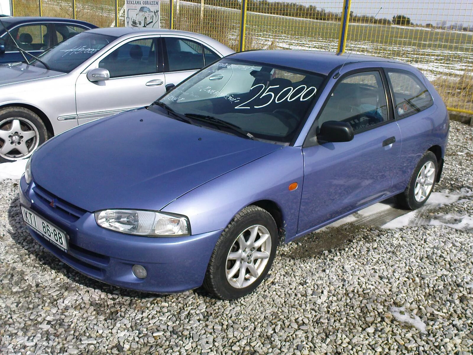 Mitsubishi Colt 1998. Mitsubishi Colt 5 поколение. Мицубиси Кольт 1998. Mitsubishi Colt 1998 EVO.