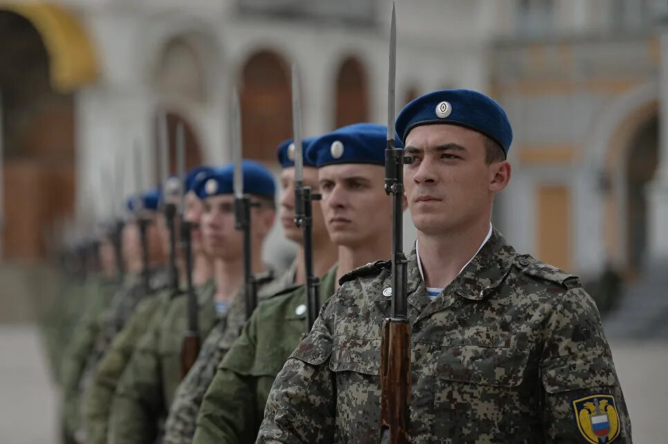 Новые полки россии. Форма солдат ФСО. Форма ФСО президентский полк. Президентский полк ФСО армия. ФСО РФ форма.