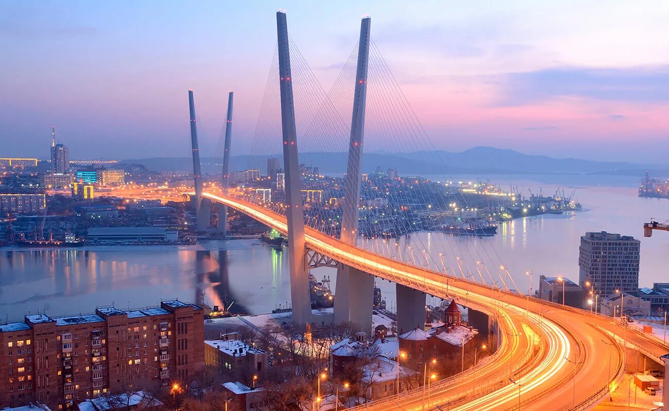 9 май во владивостоке. Владивосток китай. Владивосток на 10 дней. Владивосток на 10 дней. Владивосток с высоты птичьего полета.