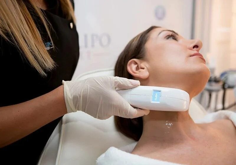 Smas лифтинг цена skinlift ru. Аппарат 4d HIFU smas. Аппарат HIFU Ultrasound 4d. Smas лифтинг аппарат Ultraformer. Аппарат smas HIFU Ultrasound.