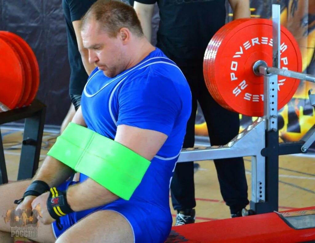 Мсмк по жиму. Мсмк по жиму. Жим штанги лежа кмс нормативы. Кмс по жиму лежа саратовцы. Мастер спорта по жиму лежа.