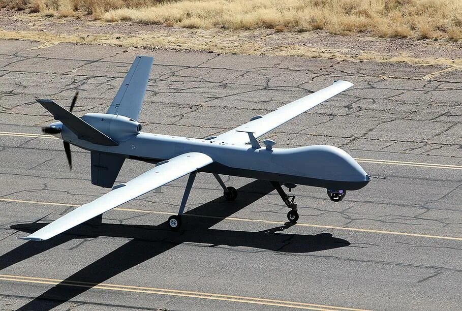 Бпло. Предейтор бпла. Бпло. Mq-1c gray eagle uav. Бпла mq-4c triton.