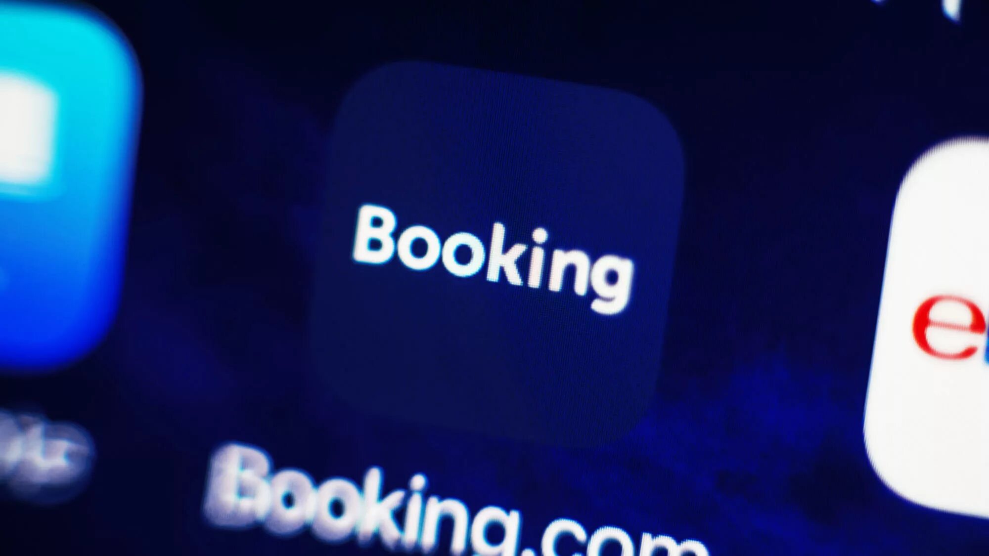 Booking holding. Букинг. Booking.com. Booking аватарка. Bookingem.