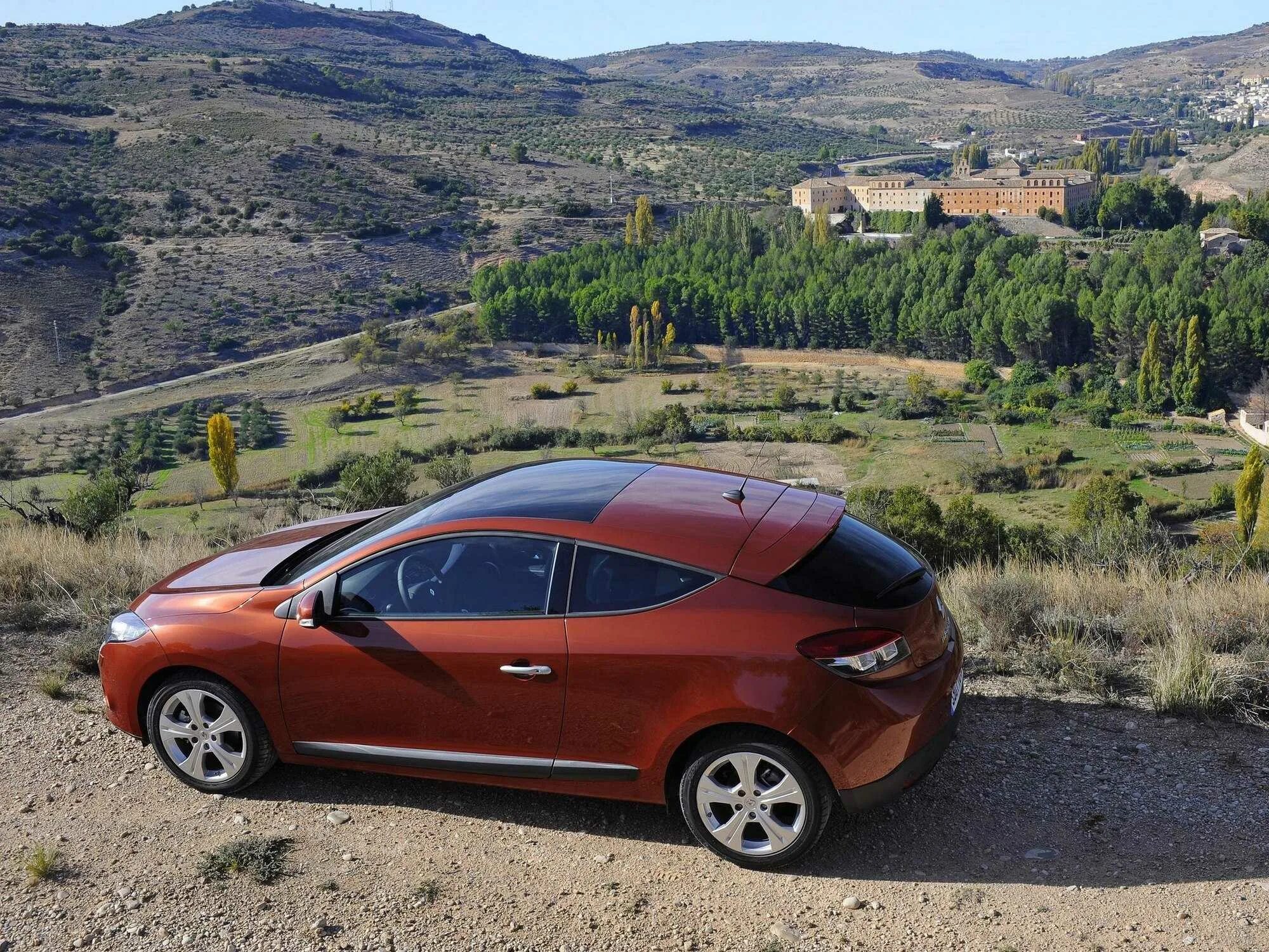 Megane 2009. Renault Megane Coupe 2008. Меган 3 купе. Рено Меган купе 2012. Renault Megane 3 Coupe.