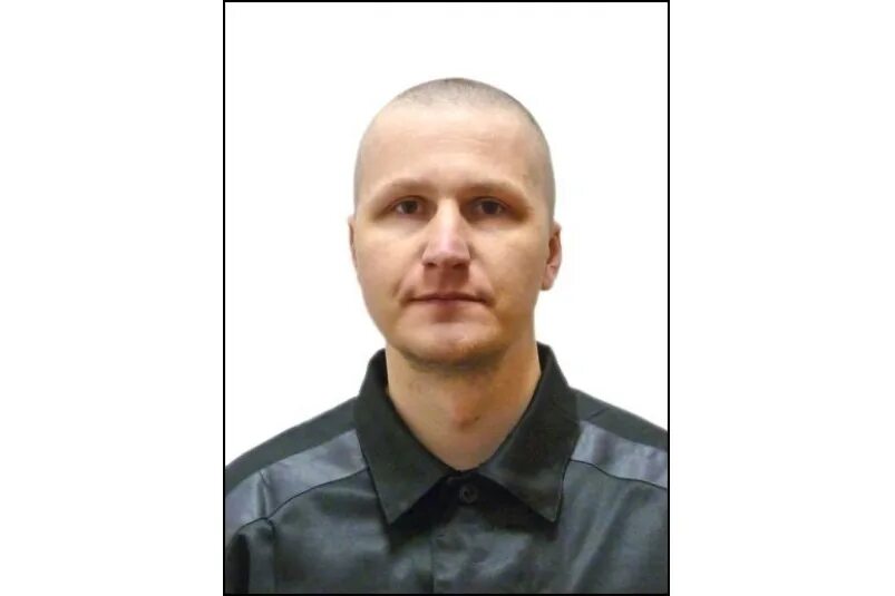 Преступник в мир 2023. Сотрудник полиции. Колин питчфорк фото. Колин питчфорк. Самые разыскиваемые в мире.