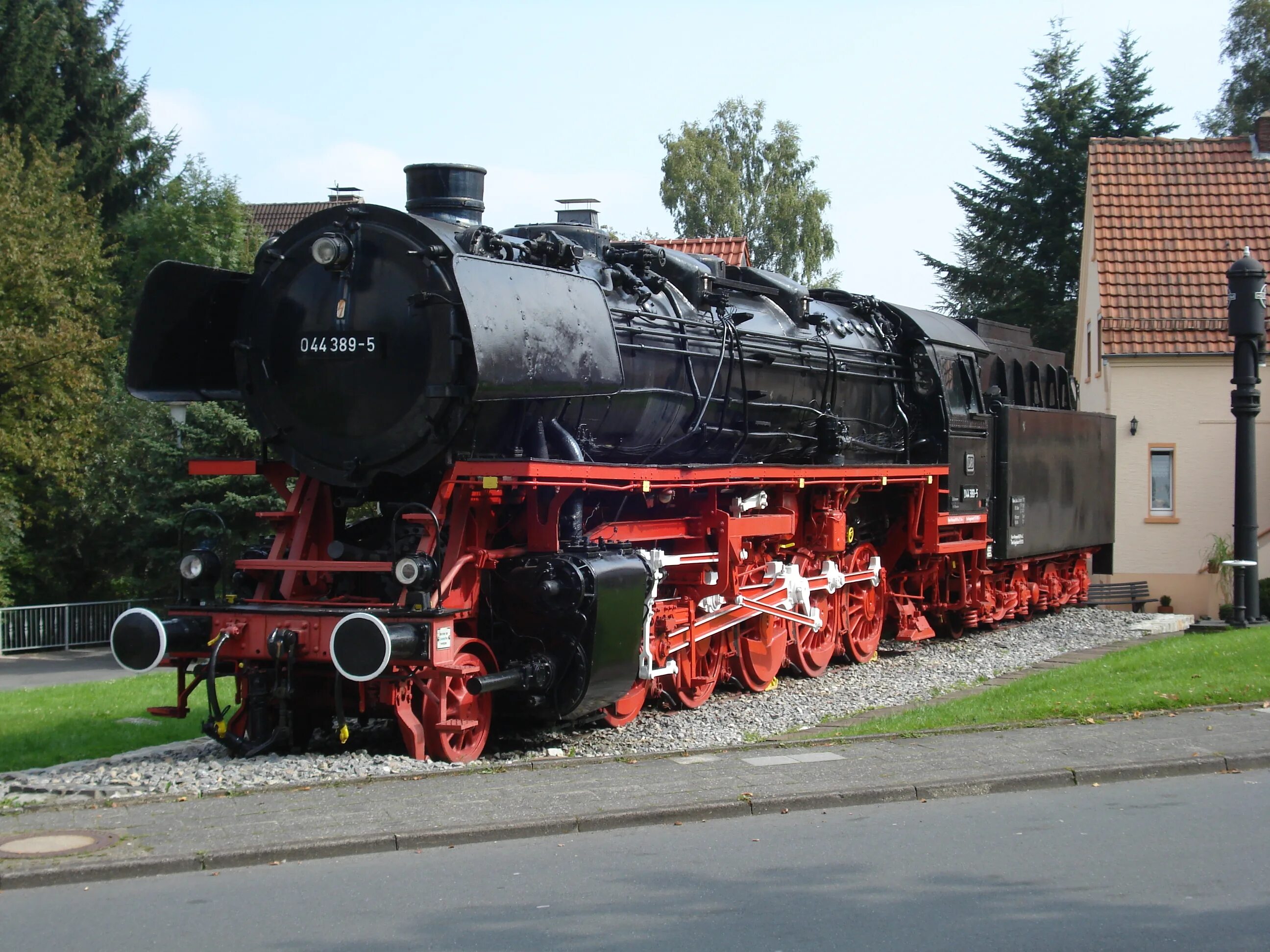 Drg base. Паровоз drg class 01. немецкие паровозы br44. drg class 85. drg class 44.