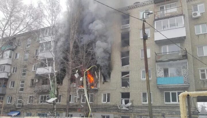 Взрыв газа Саратов Космодемьянской. Взорвавшийся дом в Михейково. Взрыв Саратов сегодня 2024. Взрыв в Саратове сегодня. Взрывы в саратове сейчас