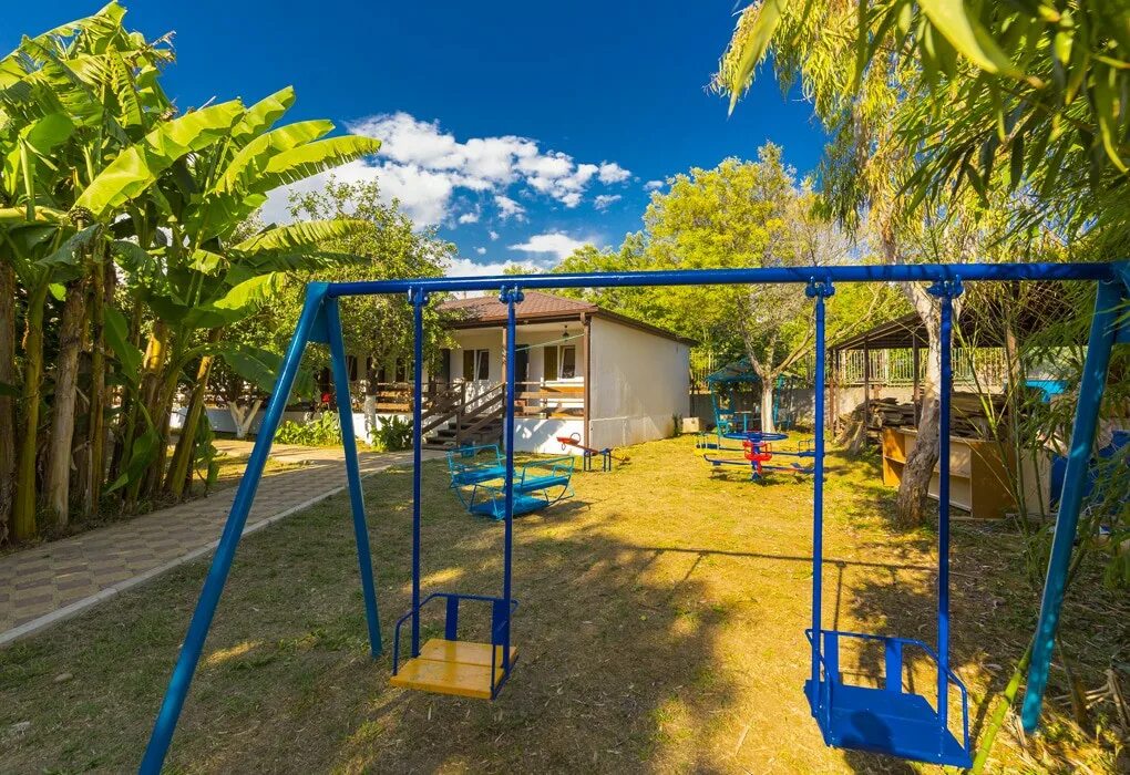 Гостевой дом арго гудаута абхазия. Арго пансионат эконом абхазия гудаута. Отель арго абхазия. Арго абхазия гудаута. Арго абхазия гудаута.