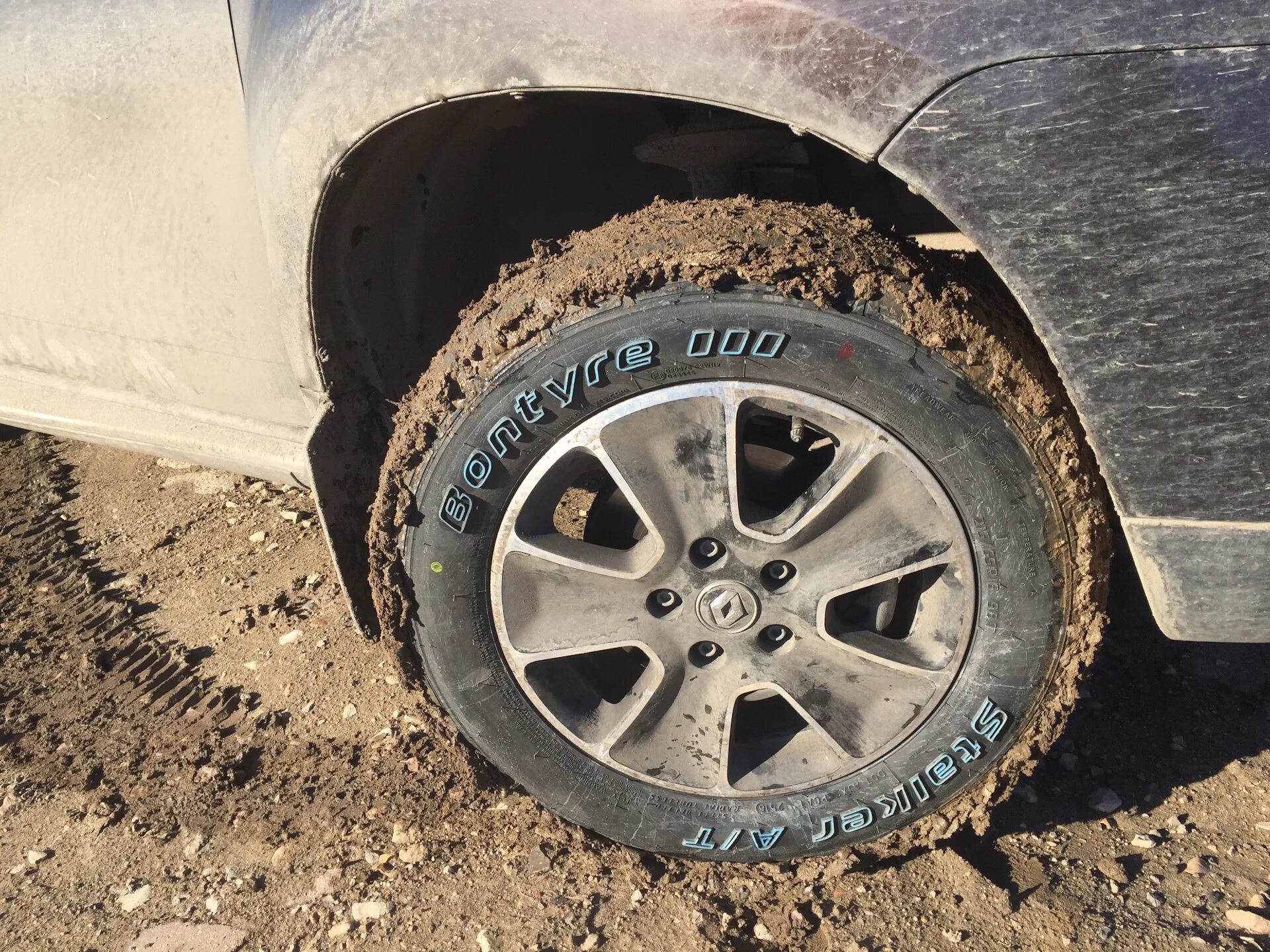 Bontyre stalker a t. Бонтайр сталкер ат 215/65 r16. шины бонтайр сталкер ат. bontyre stalker a/t 215/70 r16 рено дастер. шины 265/60 r18.бонтир сталкер а/т.