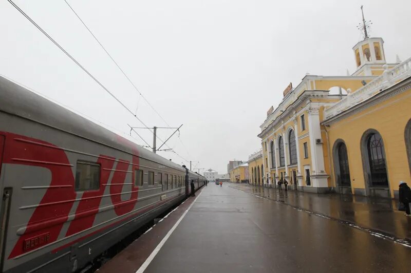 Ярославская Северная железная дорога. Северный вокзал поезд. Северный Железнодорожный вокзал. Дневной экспресс Москва Ярославль.