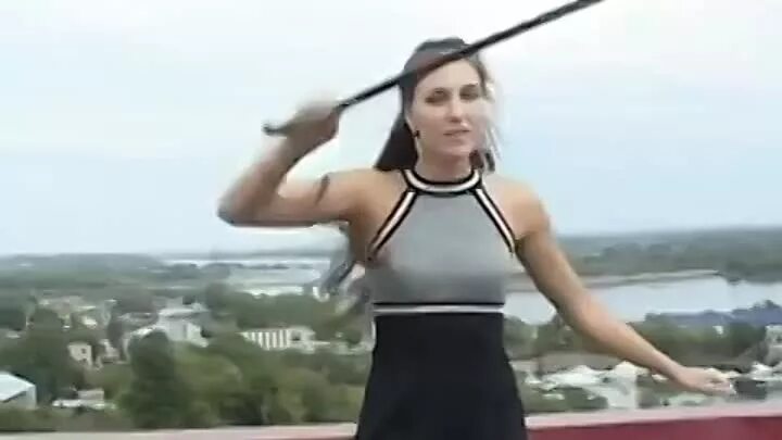 Анастасия лаптева фланкировка. Анастасия лаптева фланкировка. Фланкировка казачьей шашкой девушки. Анастасия лаптева фланкировка шашкой. Казачка с шашкой фланкировка.