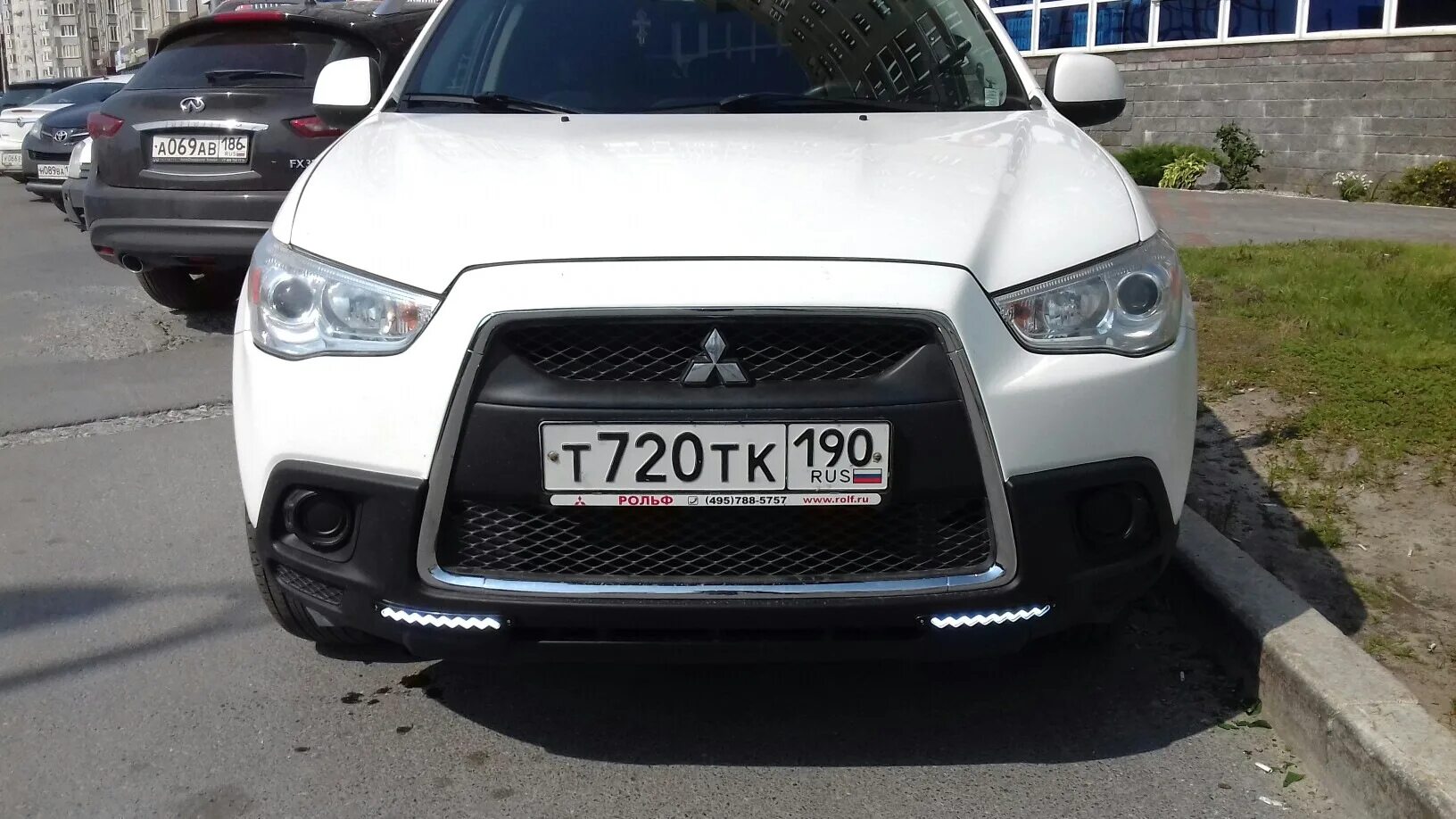 Дхо асх. ДХО Mitsubishi ASX 2011. ДХО Митсубиси АСХ. ДХО на Мицубиси АСХ 2012. Mitsubishi ASX 2011 1.6 ходовые огни.